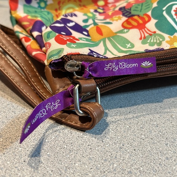 Lily Bloom- Floral Purse w/Leather Strap & Accents; 2 deep top & 1 side pockets - Picture 4 of 9